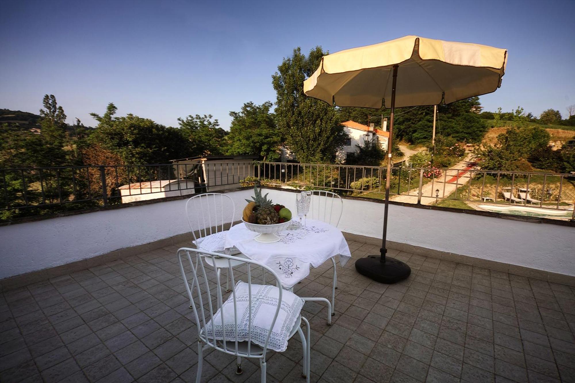 Villa Tamara Country & Spa Suites Montefiore Conca Ngoại thất bức ảnh