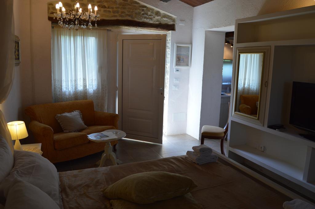 Villa Tamara Country & Spa Suites Montefiore Conca Ngoại thất bức ảnh